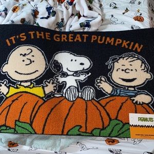 Peanuts it’s the great pumpkin rug
